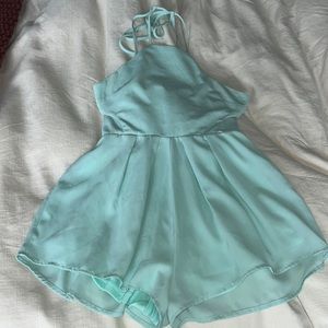 Tobi size small romper